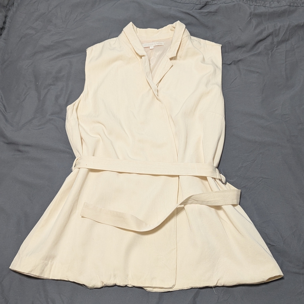 Willow & Thread sleeveless vest Sz. 15 Cream
